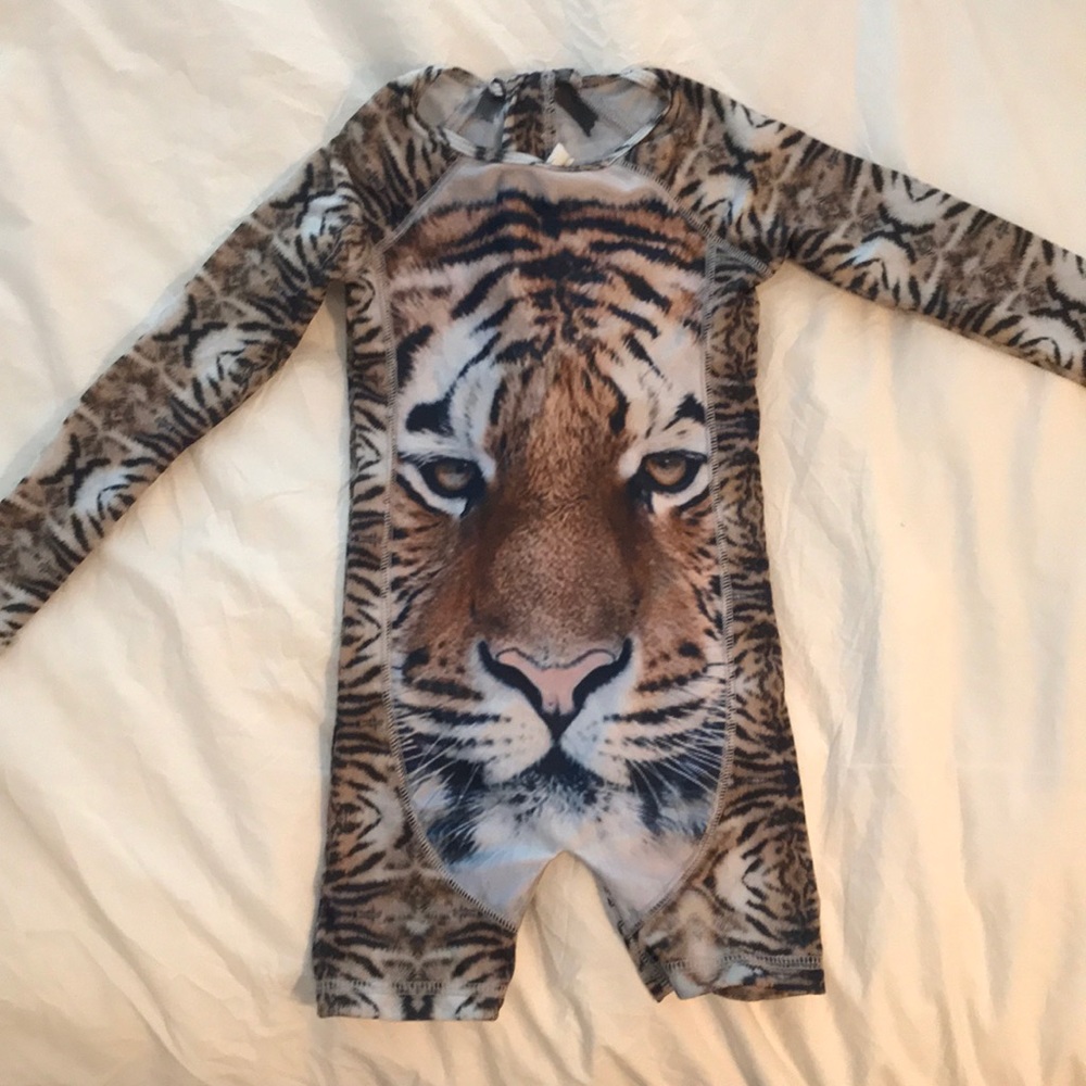 Pop up shop bathing suit
